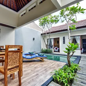 https://yoga-ubud-villa.ubudhotelsnow.com